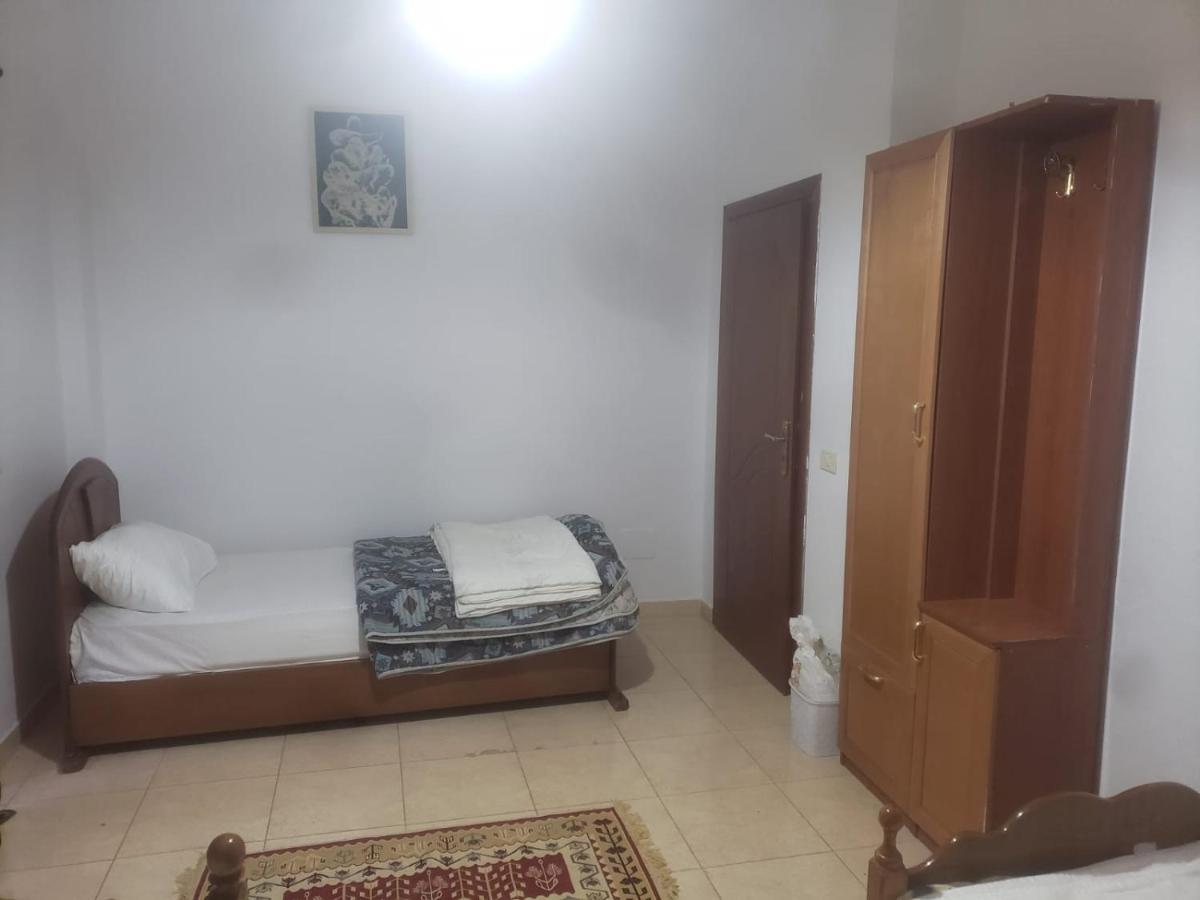 Hostel Split Rock Tiran Dış mekan fotoğraf