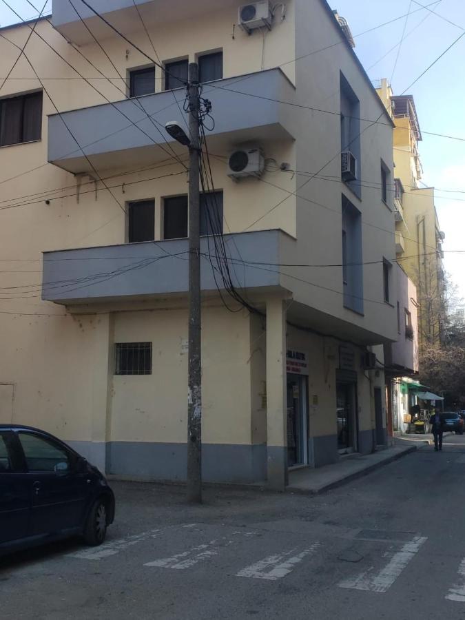 Hostel Split Rock Tiran Dış mekan fotoğraf
