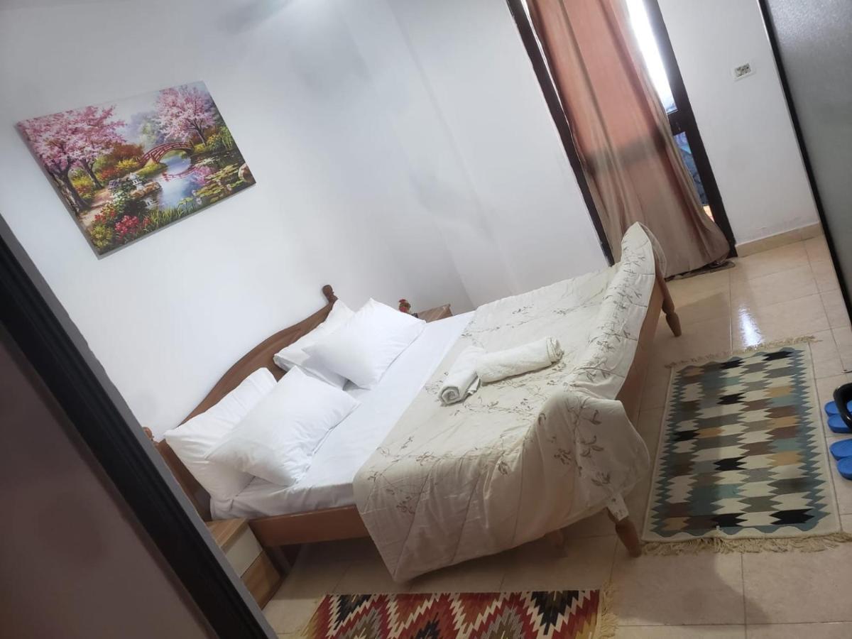 Hostel Split Rock Tiran Dış mekan fotoğraf