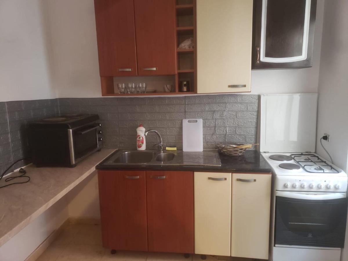 Hostel Split Rock Tiran Dış mekan fotoğraf